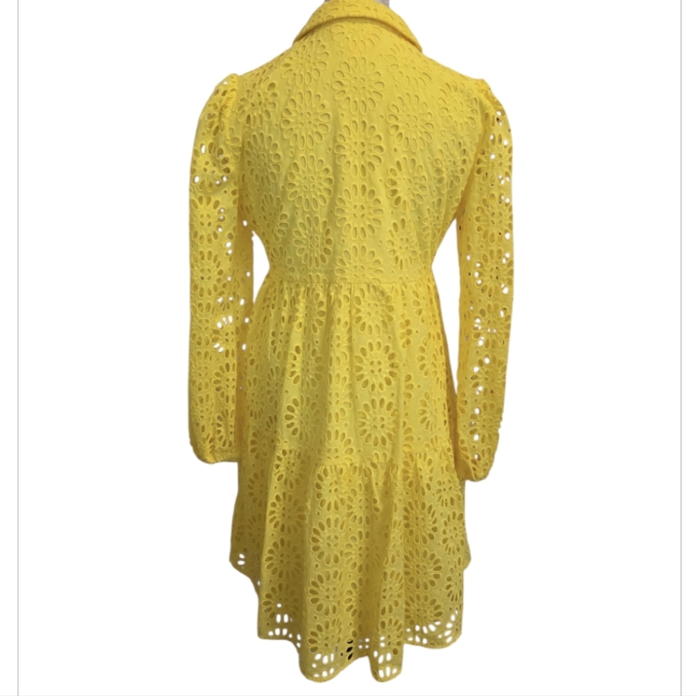 Lilly Pulitzer Kenna Shirtdress Oversize Pinwheel Eyelet Resort Yellow Size 6 - Picture 2 of 11